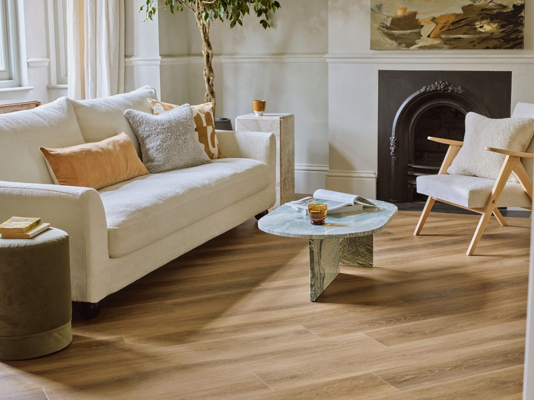 Esker Oak | FS7W6150 | LVT Design flooring from the Amtico Form